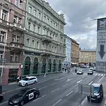 V Centrum *